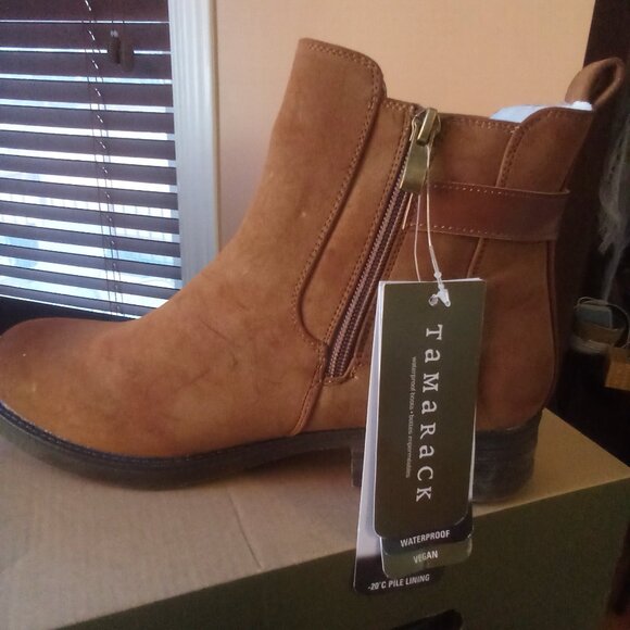 New Tamarack Waterproof Boots - Picture 2 of 6